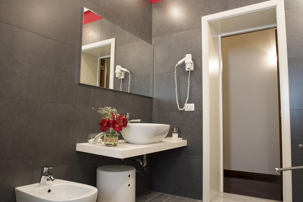 B&B Domus Garibaldi Salerno Kültér fotó
